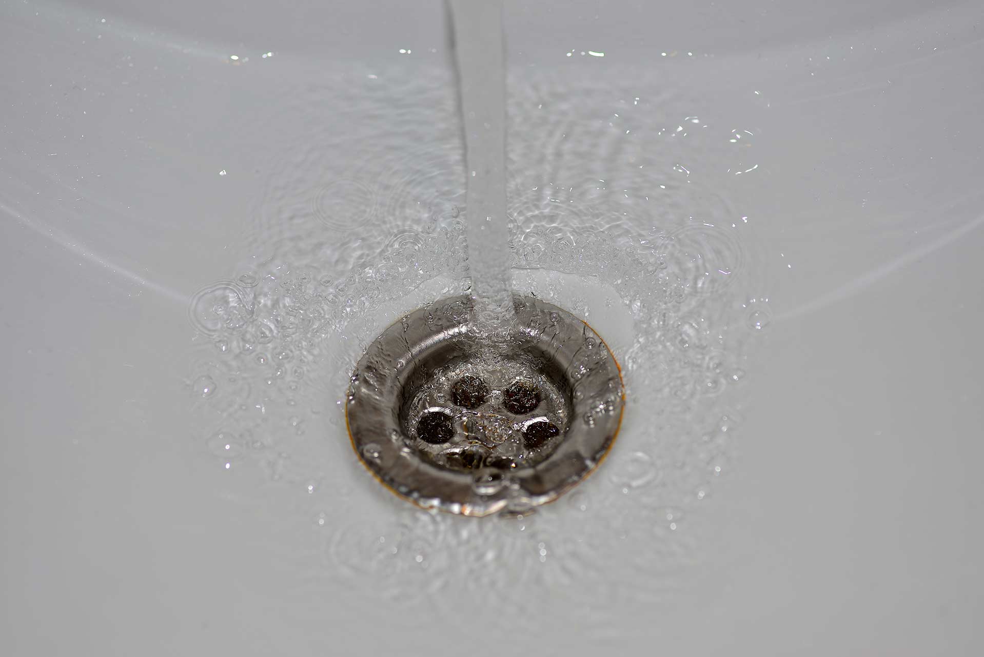 A2B Drains provides services to unblock blocked sinks and drains for properties in Bedlington.